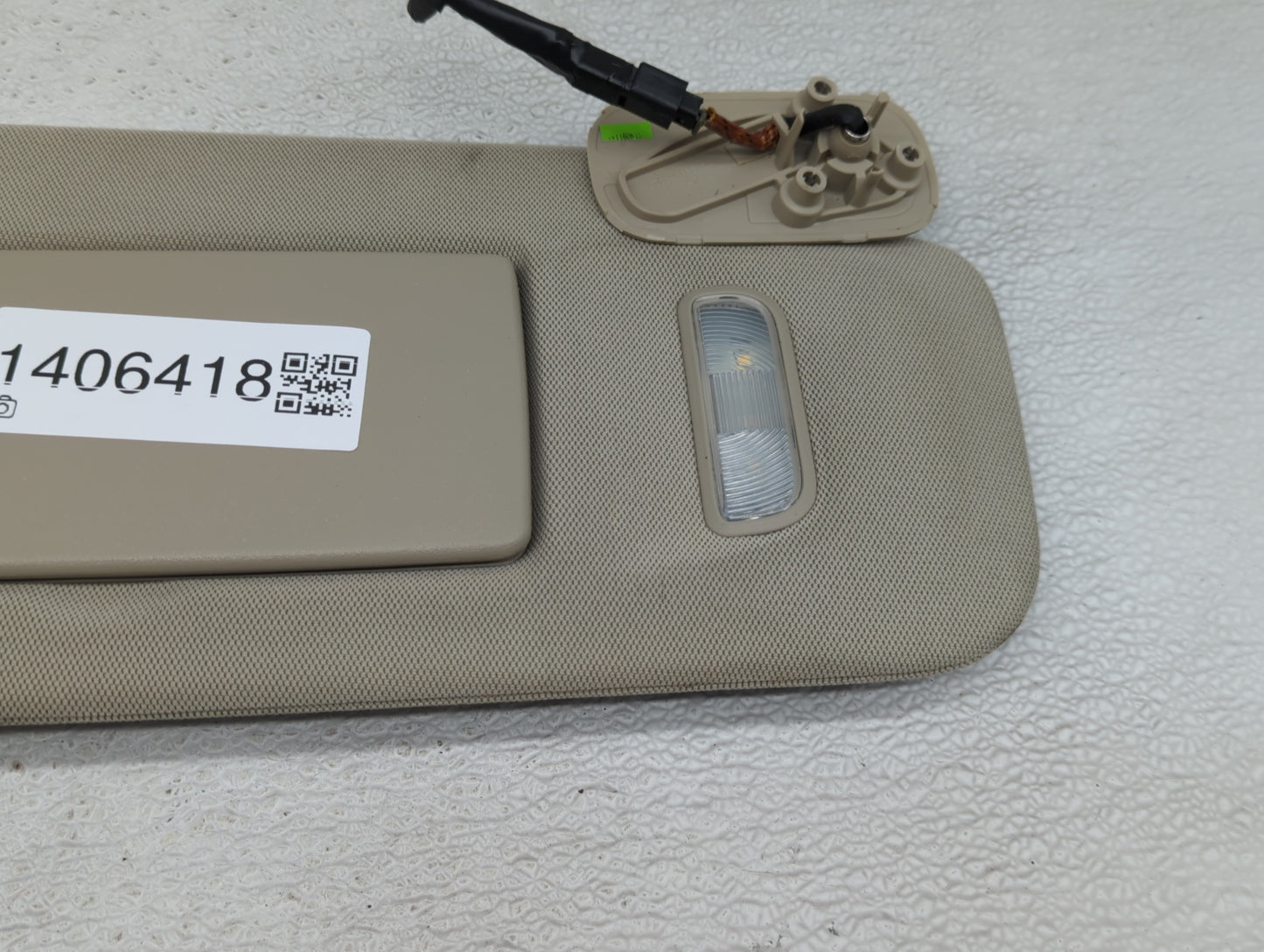 2015-2020 Cadillac Escalade Esv Sun Visor Shade Replacement Passenger Right Mirror Fits Fits 2015 2016 2017 2018 2019 2020 O