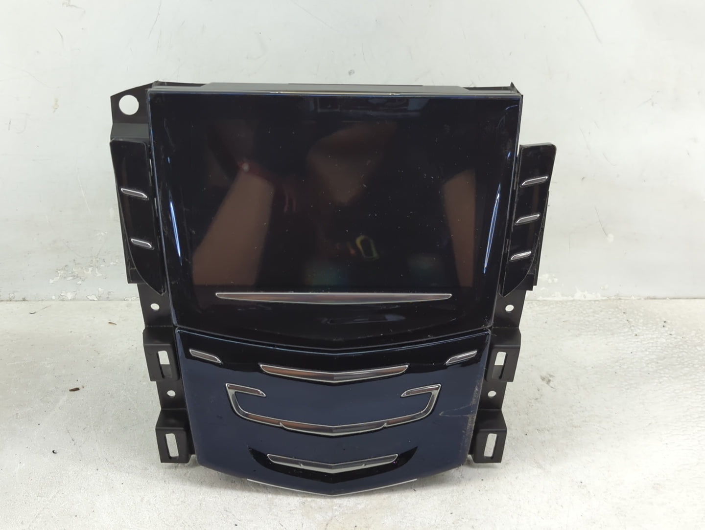2015 Cadillac Escalade Esv Information Display Screen Black - Oemusedautoparts1.com