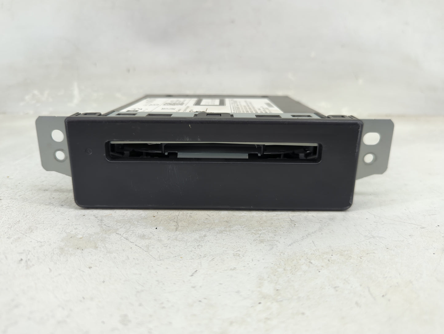 2015 Cadillac Escalade Esv Radio AM FM Cd Player Receiver Replacement P/N:13590747 TG5 Fits OEM Used Auto Parts - Oemusedaut