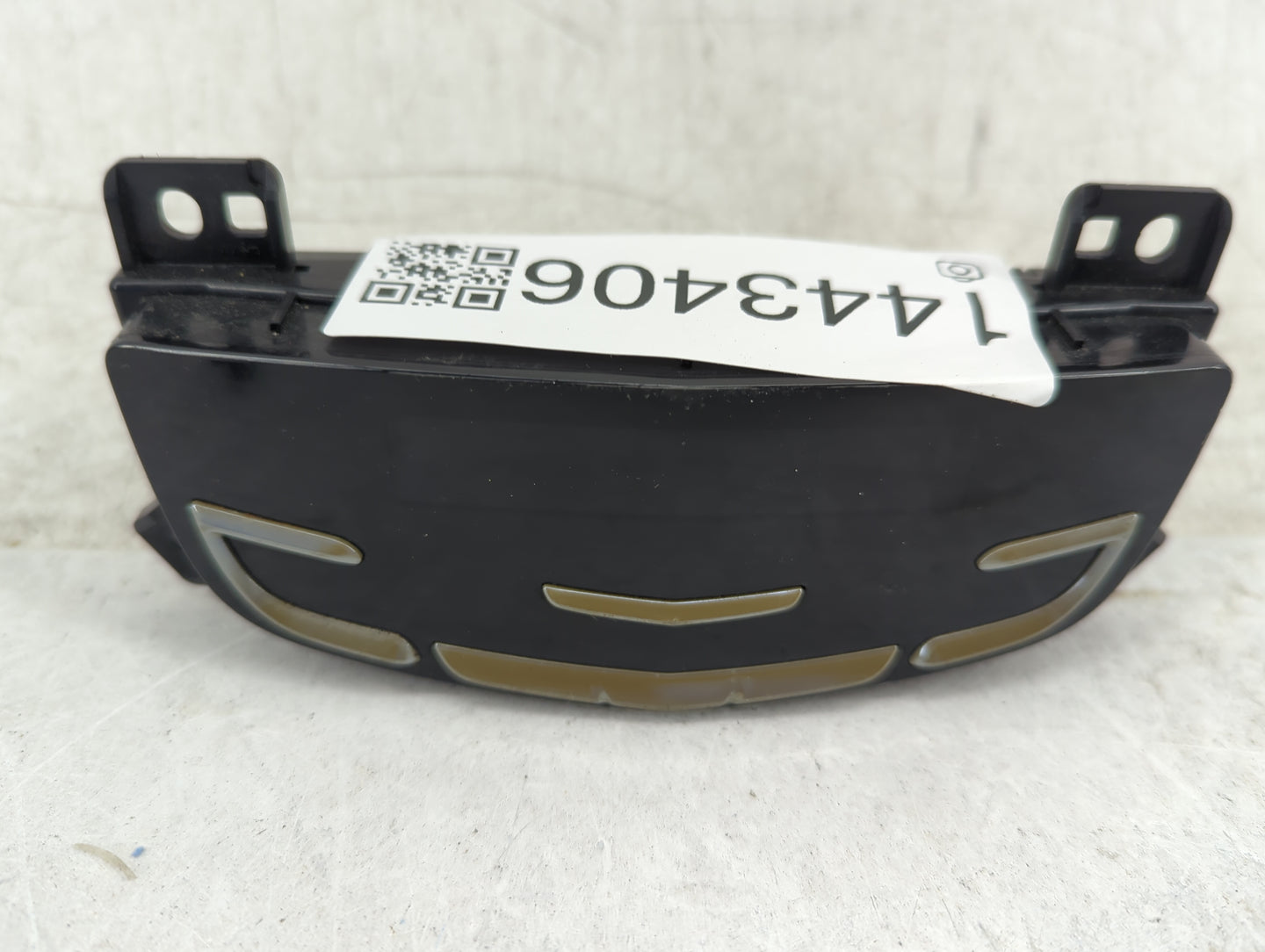 2015-2020 Cadillac Escalade Esv Climate Control Module Temperature AC/Heater Replacement P/N:13364965 23202785 Fits OEM Used