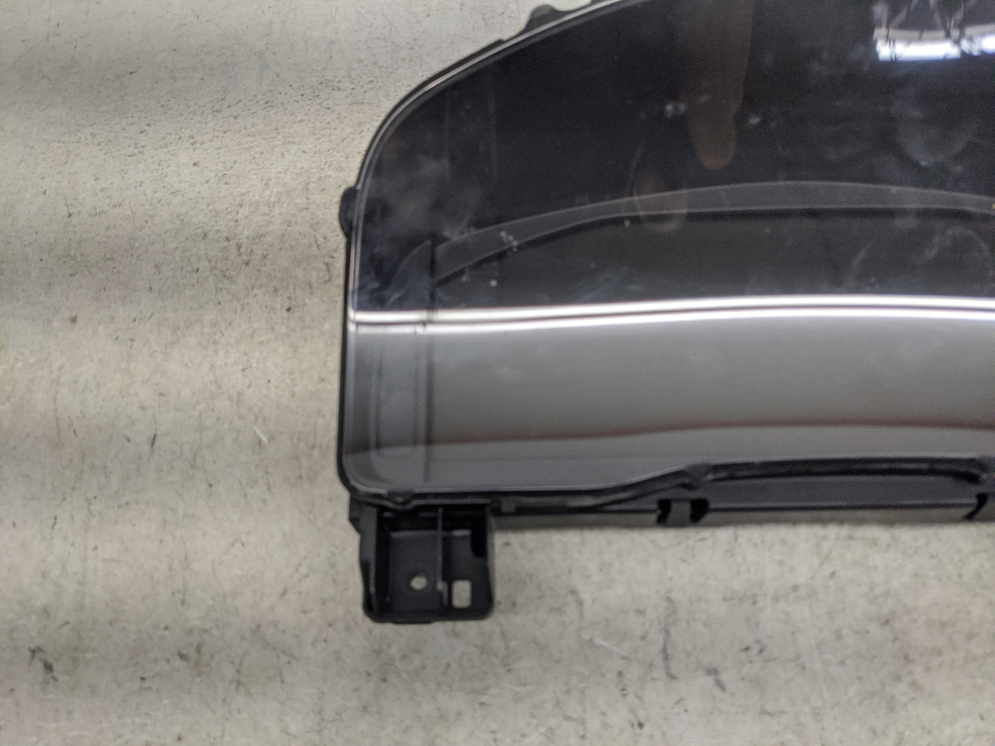 2015 Cadillac Escalade Esv Instrument Cluster Speedometer Gauges P/N:23279415 7110500000000U, 8128120970 Miles:138K Fits OEM