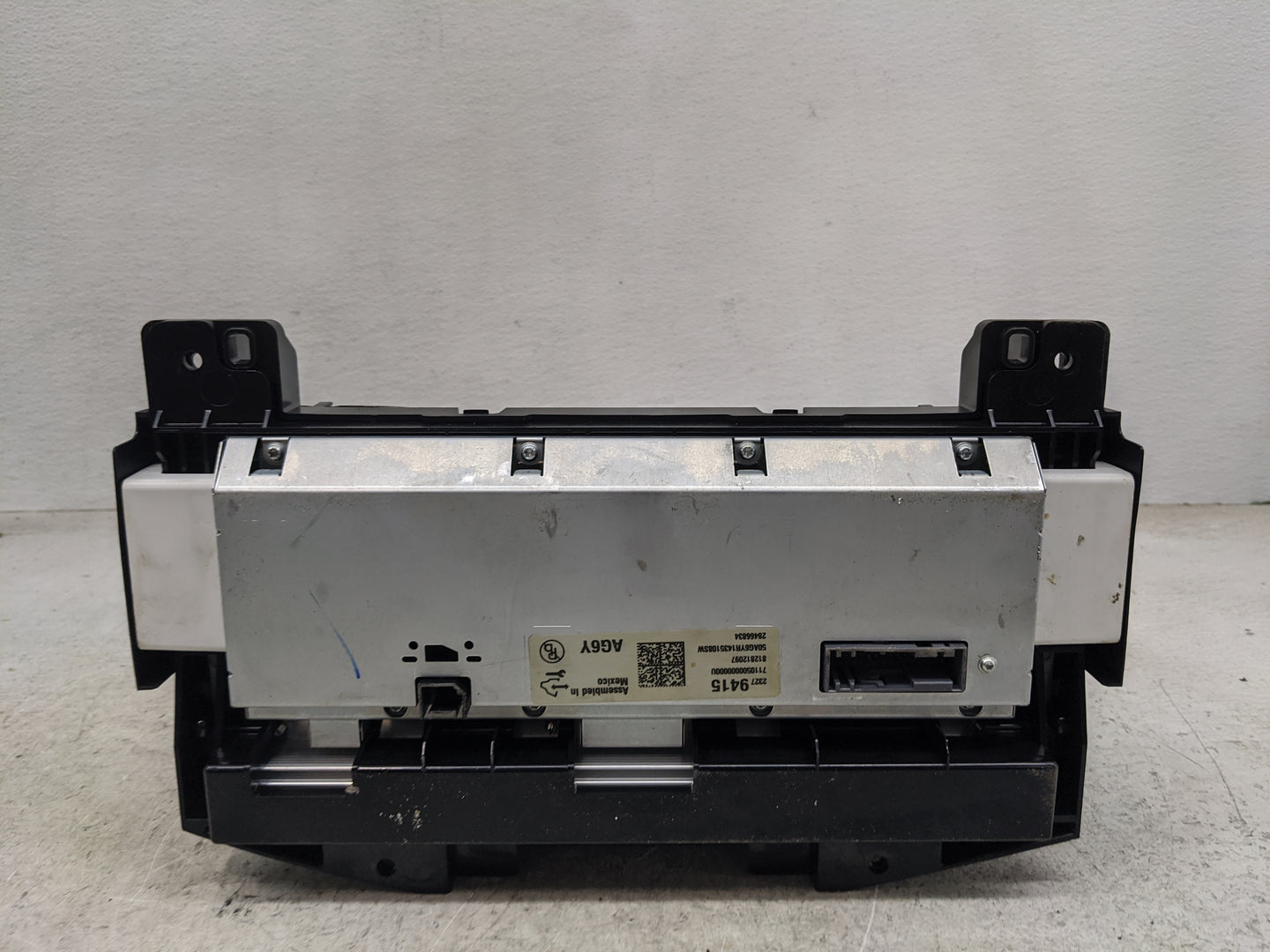 2015 Cadillac Escalade Esv Instrument Cluster Speedometer Gauges P/N:23279415 7110500000000U, 8128120970 Miles:138K Fits OEM