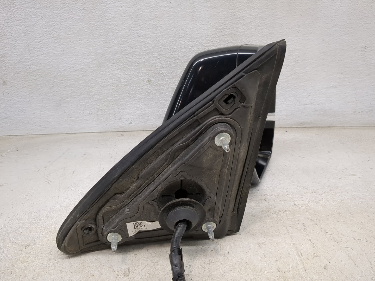 2015-2020 Cadillac Escalade Esv Passenger Side View Mirror - Right Door Mirror OEM Used - Oemusedautoparts1.com