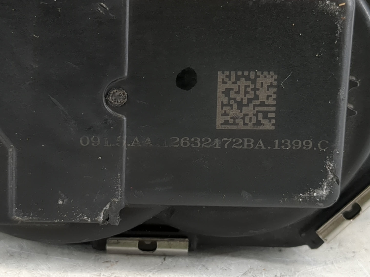 2012-2016 Cadillac Srx Throttle Body P/N:12632172BA Fits Fits 2012 2013 2014 2015 2016 2017 2018 2019 2020 2021 2022 OEM Use