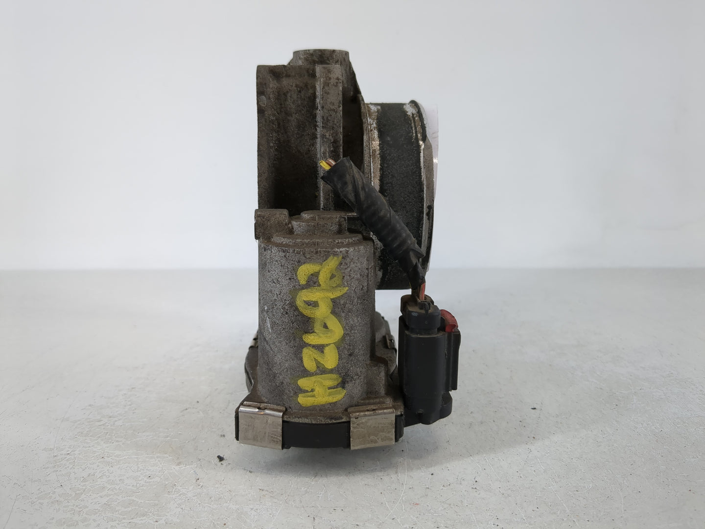 2012-2016 Cadillac Srx Throttle Body P/N:12632172BA Fits Fits 2012 2013 2014 2015 2016 2017 2018 2019 2020 2021 2022 OEM Use