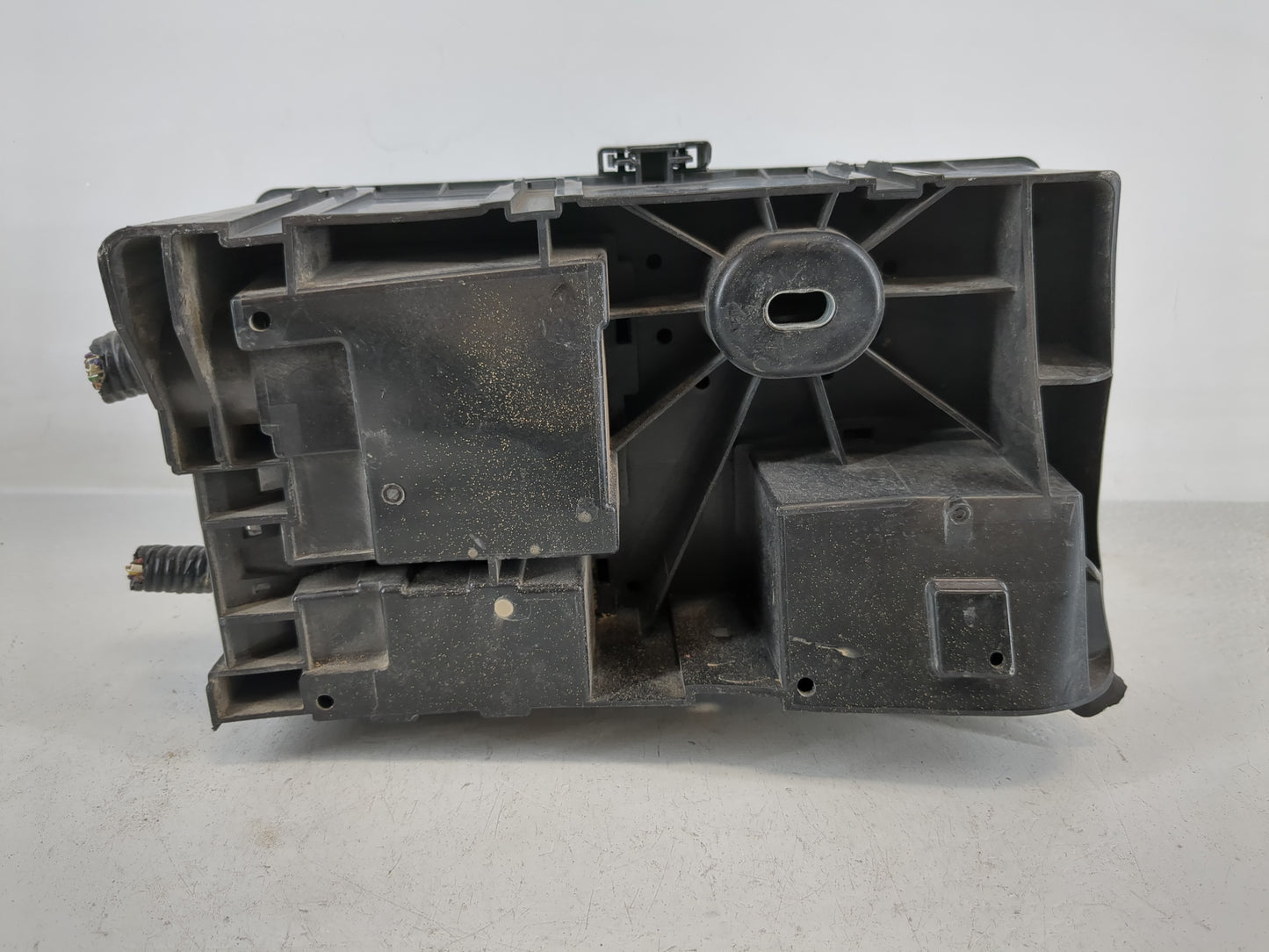 2014-2016 Cadillac Srx Fusebox Fuse Box Panel Relay Module P/N:22863132 Fits Fits 2014 2015 2016 OEM Used Auto Parts - Oemus