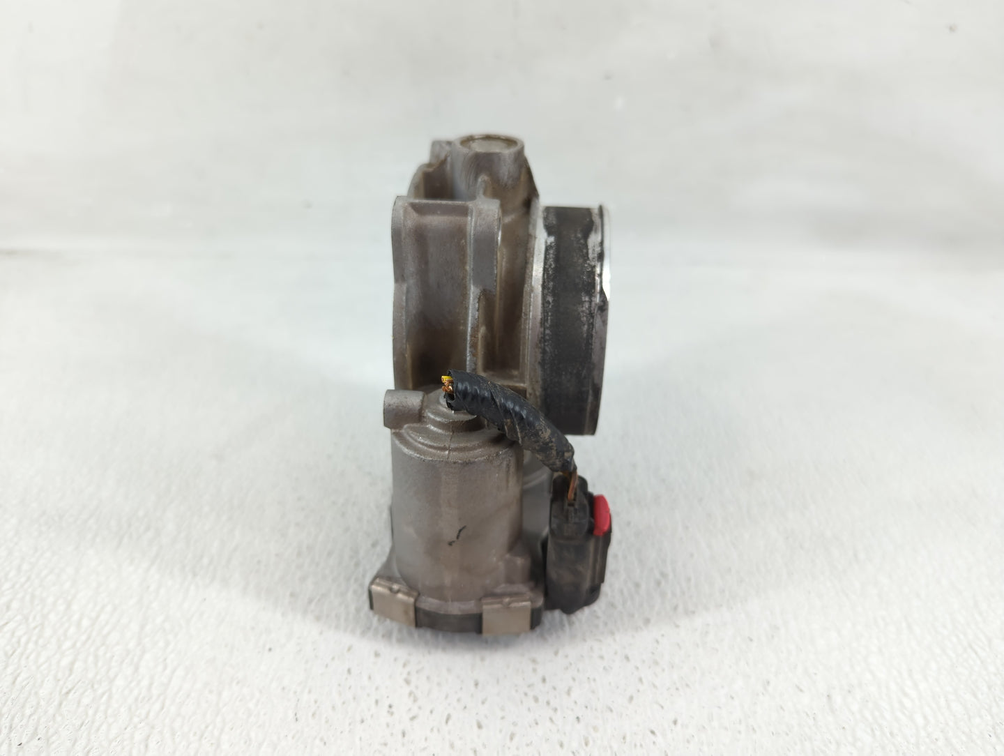 2012-2016 Cadillac Srx Throttle Body Fits Fits 2012 2013 2014 2015 2016 2017 2018 2019 2020 2021 2022 OEM Used Auto Parts - 