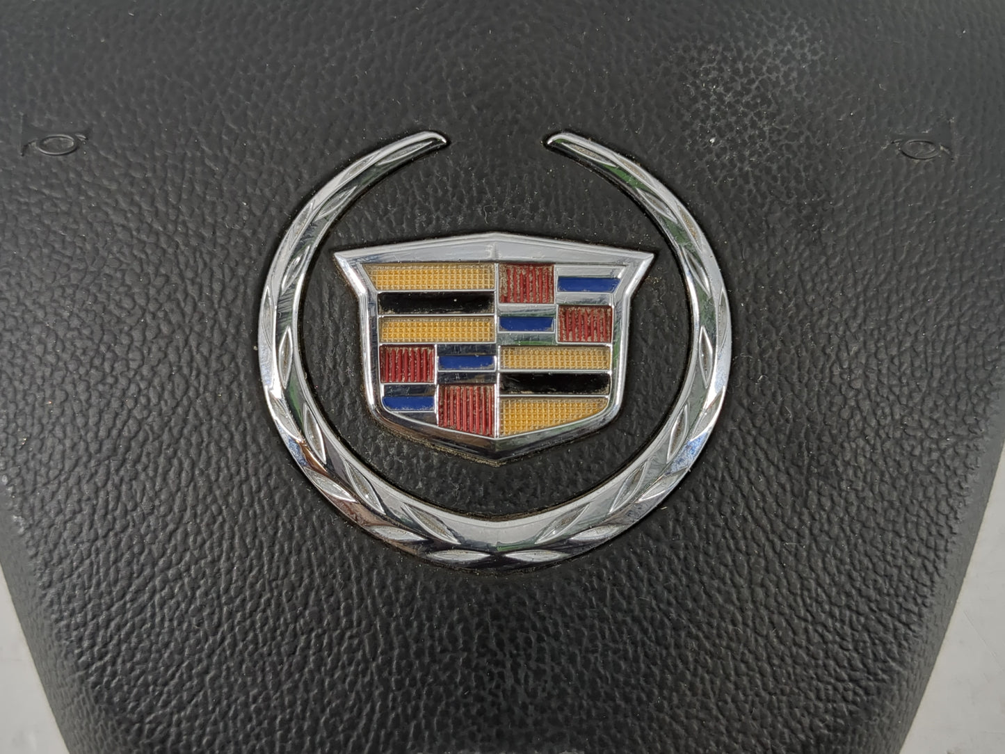 2014-2016 Cadillac Srx Air Bag Driver Left Steering Wheel Mounted P/N:23180290 Fits Fits 2014 2015 2016 OEM Used Auto Parts 