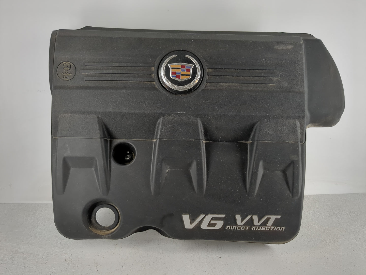2015 Cadillac Srx Engine Cover - Oemusedautoparts1.com
