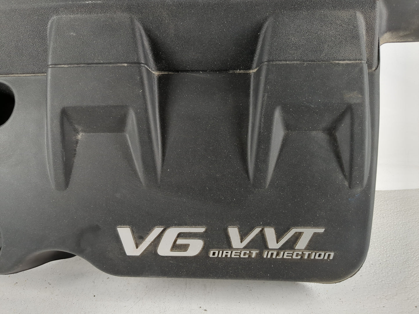 2015 Cadillac Srx Engine Cover - Oemusedautoparts1.com