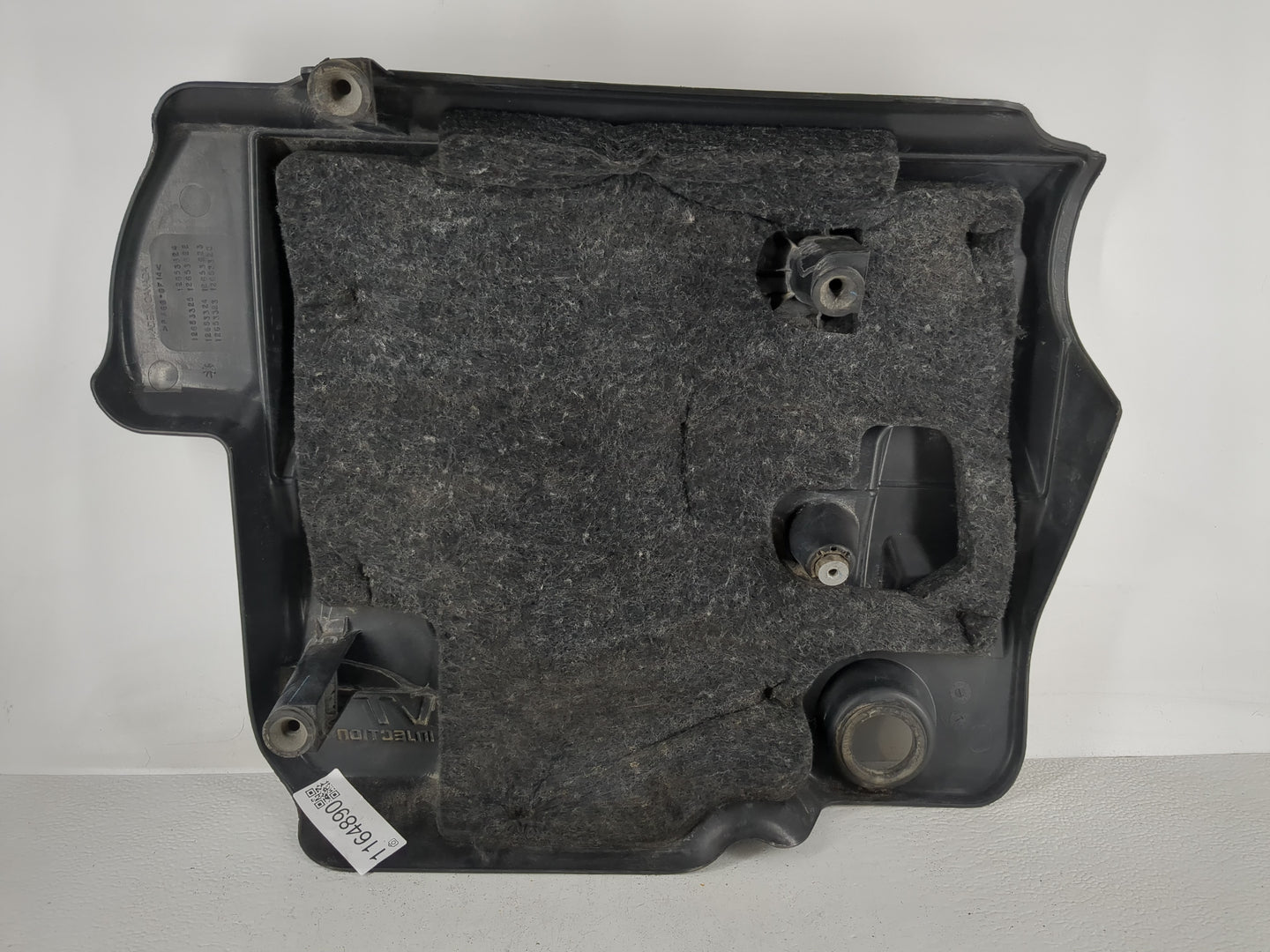 2015 Cadillac Srx Engine Cover - Oemusedautoparts1.com