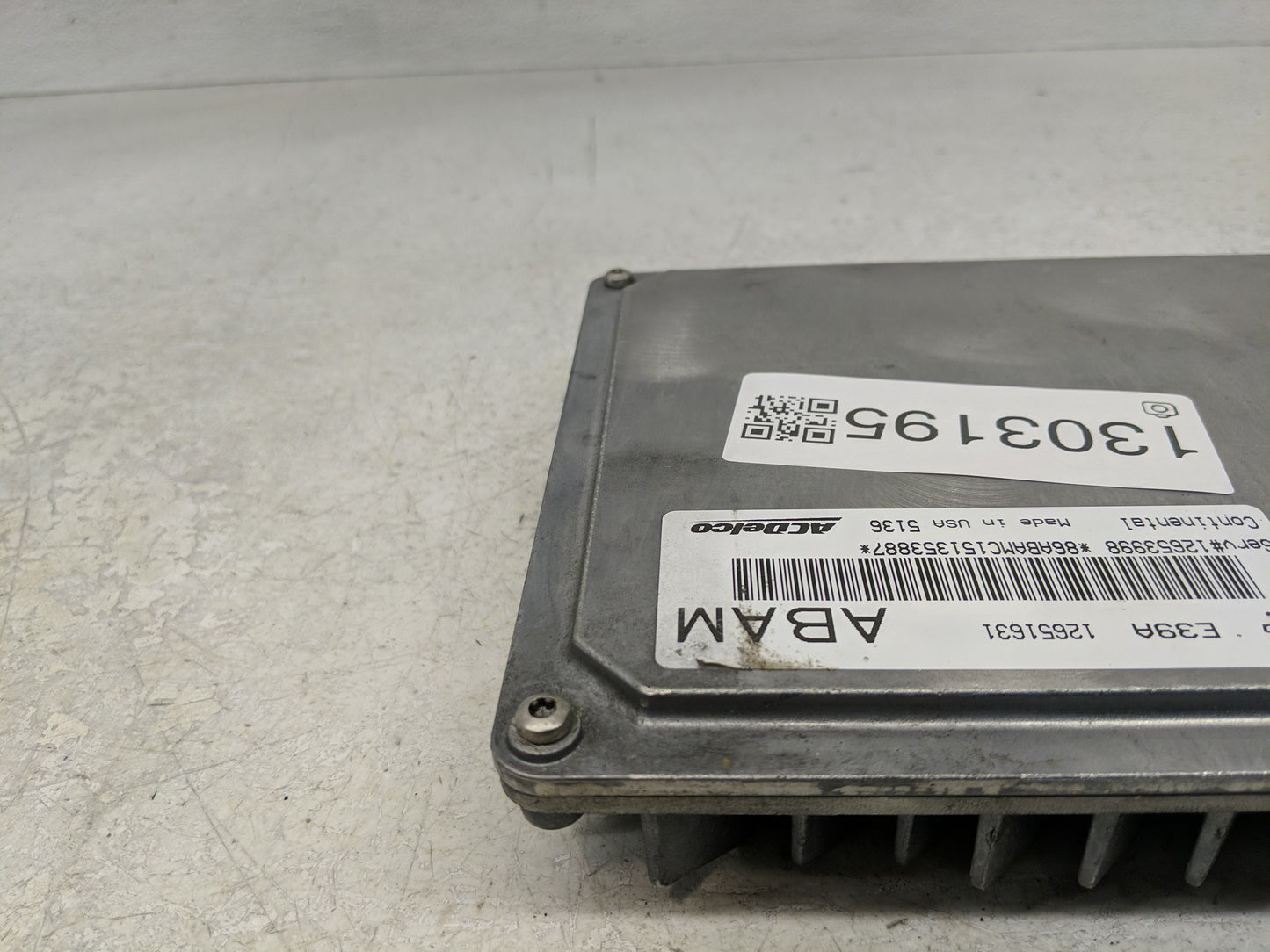 2013-2016 Cadillac Srx PCM Engine Control Computer ECU ECM PCU OEM P/N:12651631 Fits Fits 2013 2014 2015 2016 OEM Used Auto 