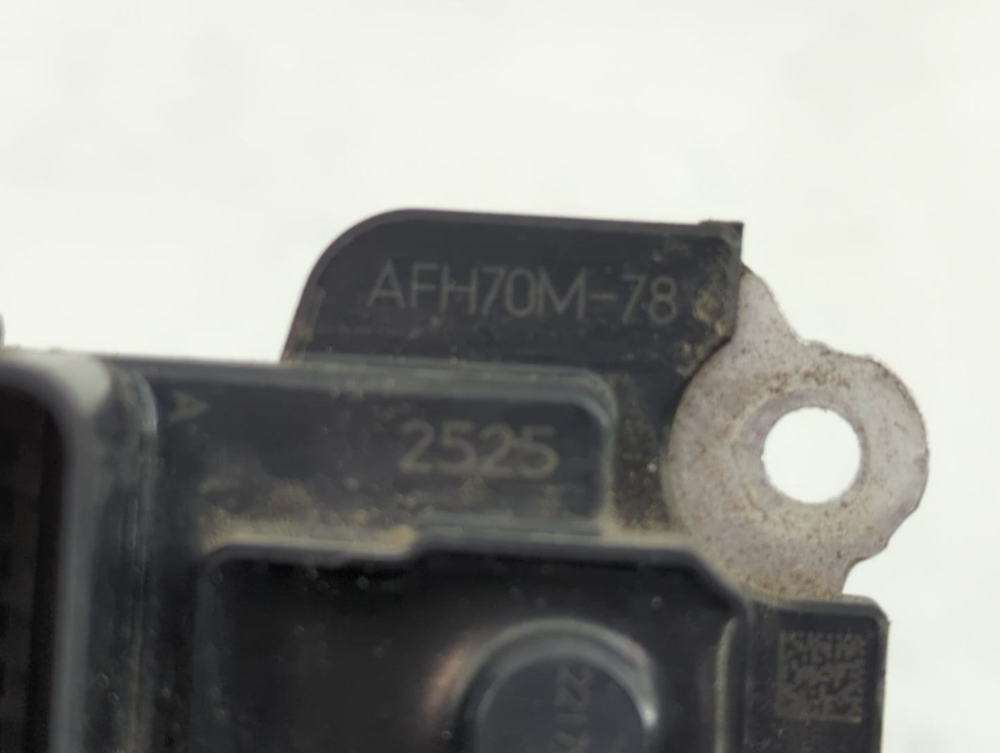 2012-2016 Cadillac Srx Mass Air Flow Meter Maf - Oemusedautoparts1.com