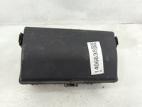 2014-2016 Cadillac Srx Fusebox Fuse Box Panel Relay Module P/N:812461952 Fits Fits 2014 2015 2016 OEM Used Auto Parts - Oemu