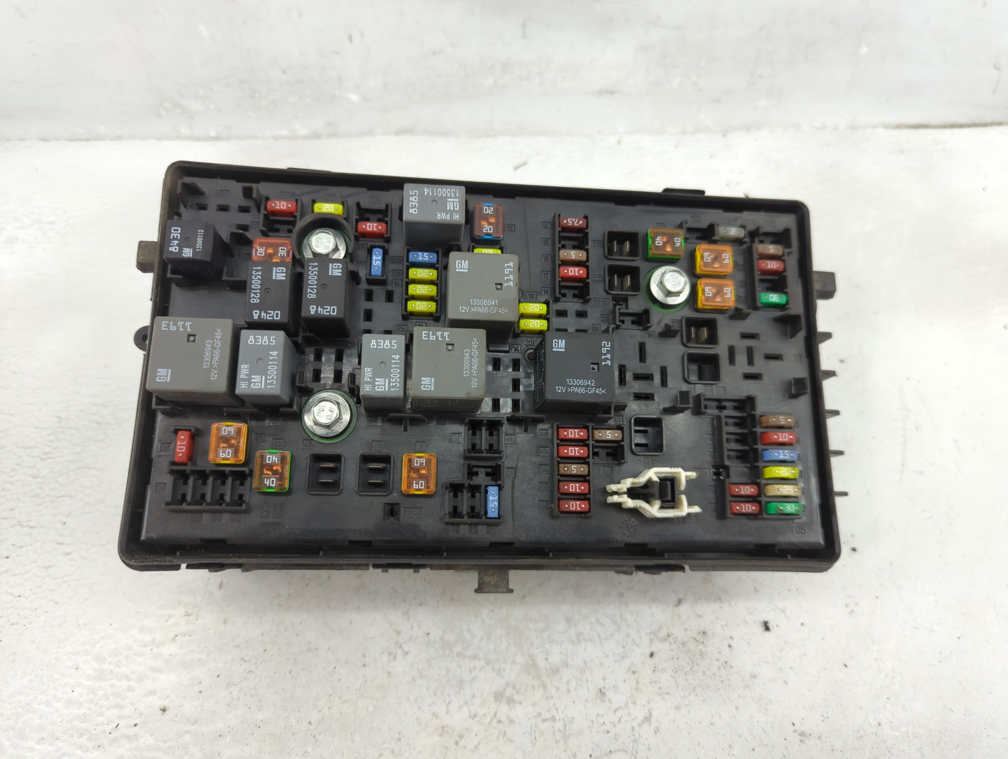 2014-2016 Cadillac Srx Fusebox Fuse Box Panel Relay Module P/N:812461952 Fits Fits 2014 2015 2016 OEM Used Auto Parts - Oemu