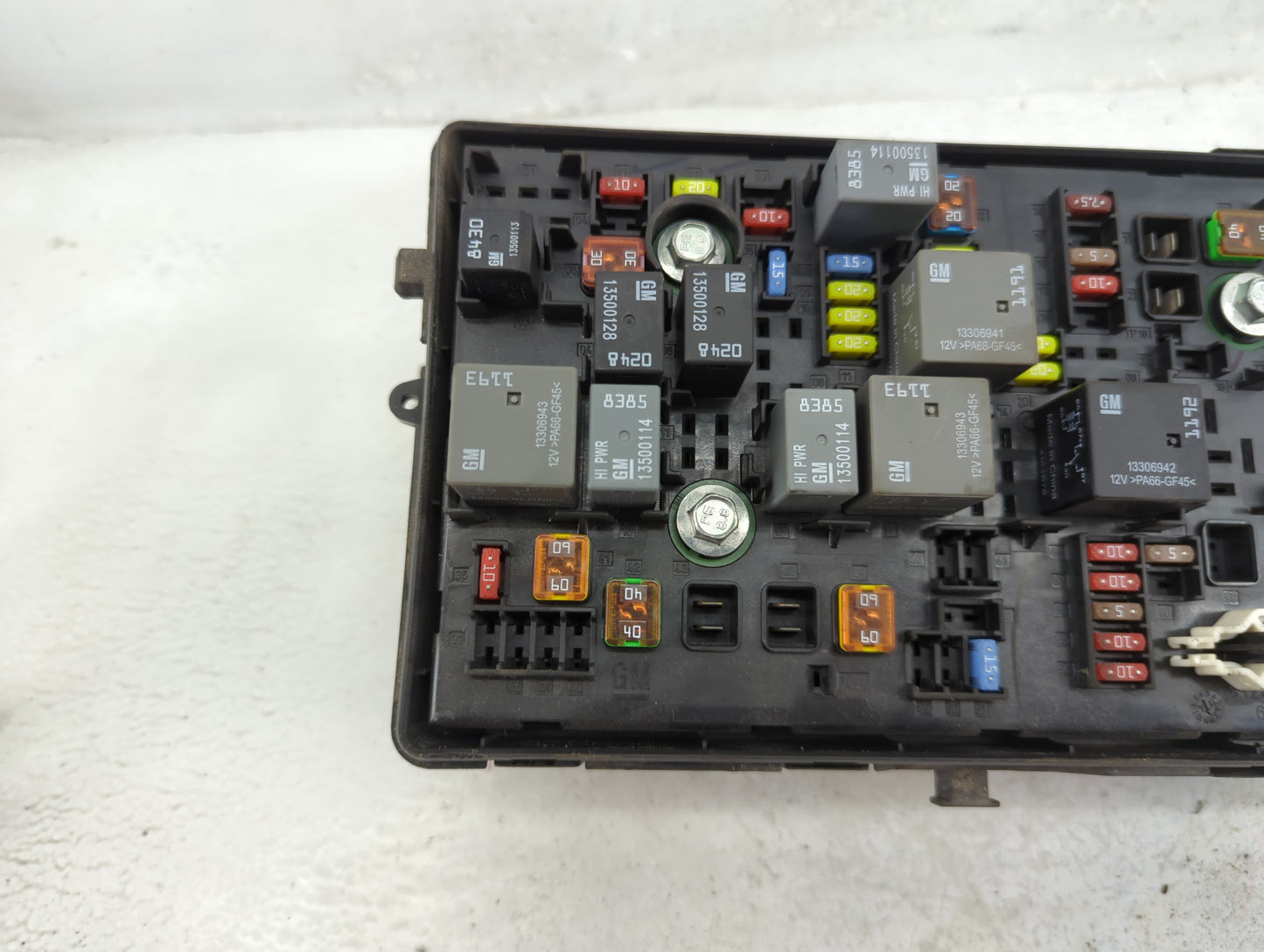 2014-2016 Cadillac Srx Fusebox Fuse Box Panel Relay Module P/N:812461952 Fits Fits 2014 2015 2016 OEM Used Auto Parts - Oemu