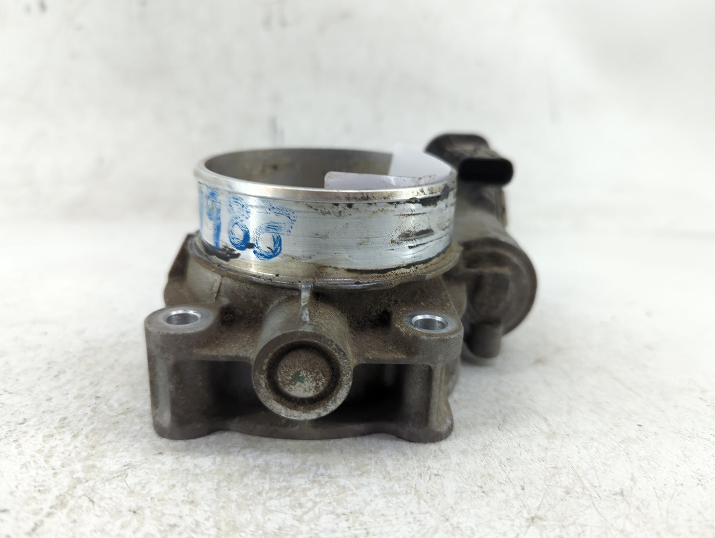 2012-2016 Cadillac Srx Throttle Body P/N:12632172BA Fits Fits 2012 2013 2014 2015 2016 2017 2018 2019 2020 2021 2022 OEM Use