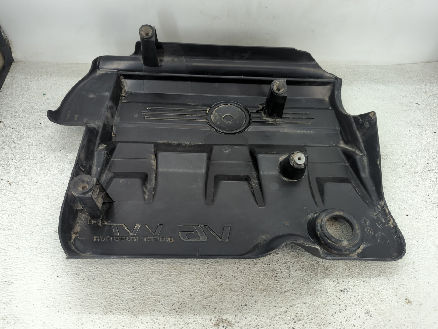 2015 Cadillac Srx Engine Cover 1432225 - Oemusedautoparts1.com