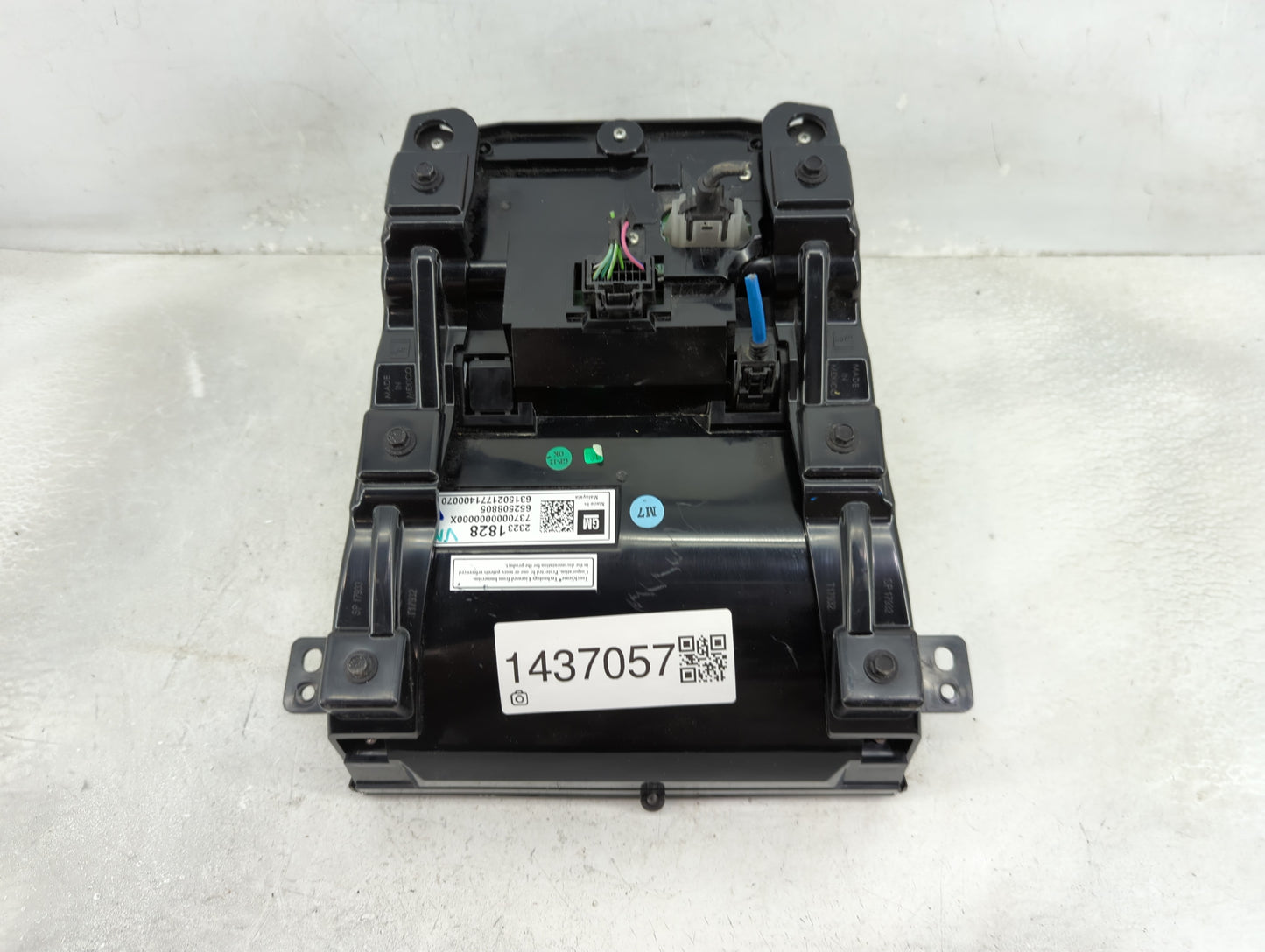 2013-2016 Cadillac Srx Radio AM FM Cd Player Receiver Replacement P/N:652508805 23231828 Fits Fits 2013 2014 2015 2016 OEM U