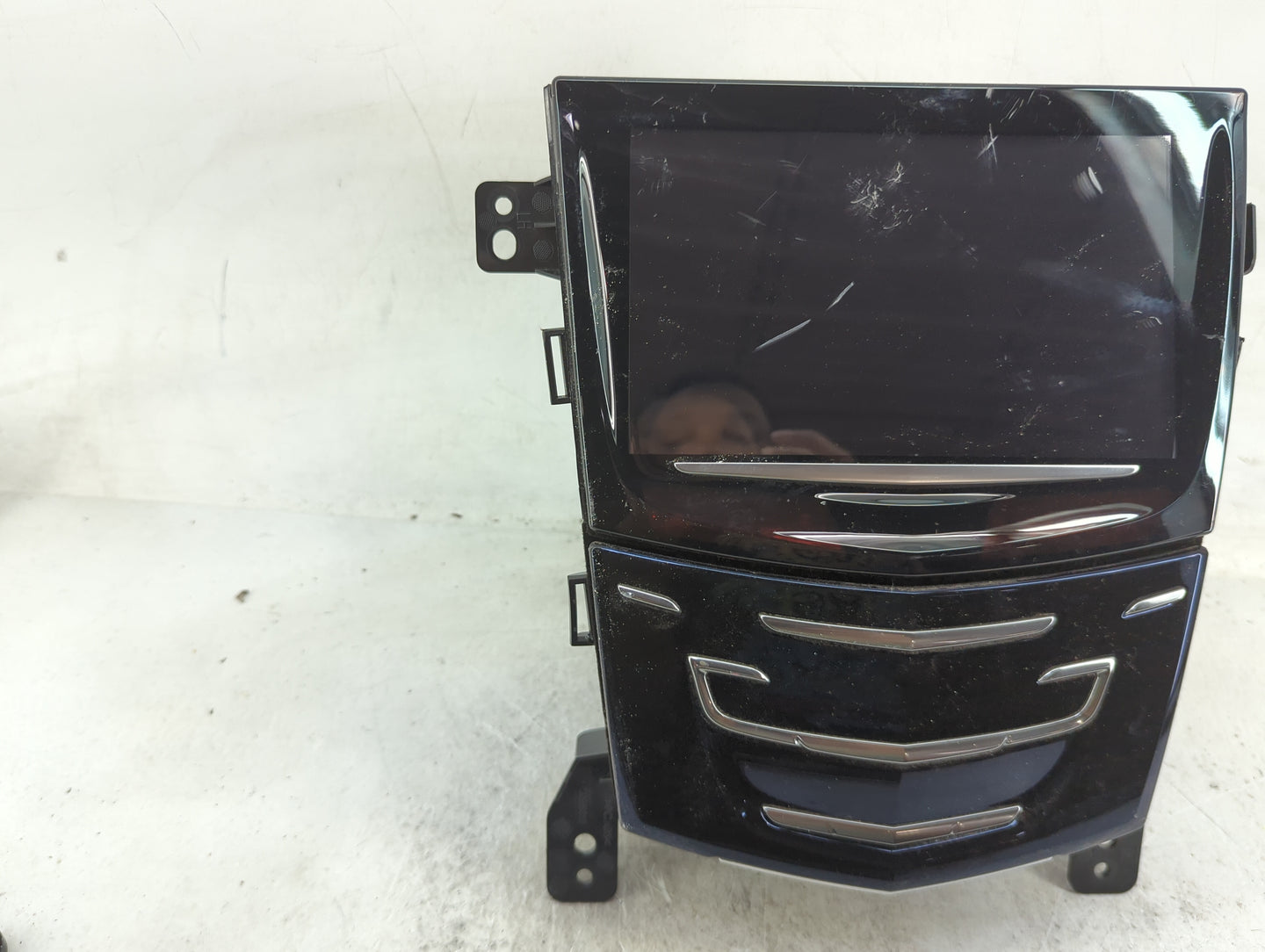 2015 Cadillac Srx Information Display Screen Black - Oemusedautoparts1.com
