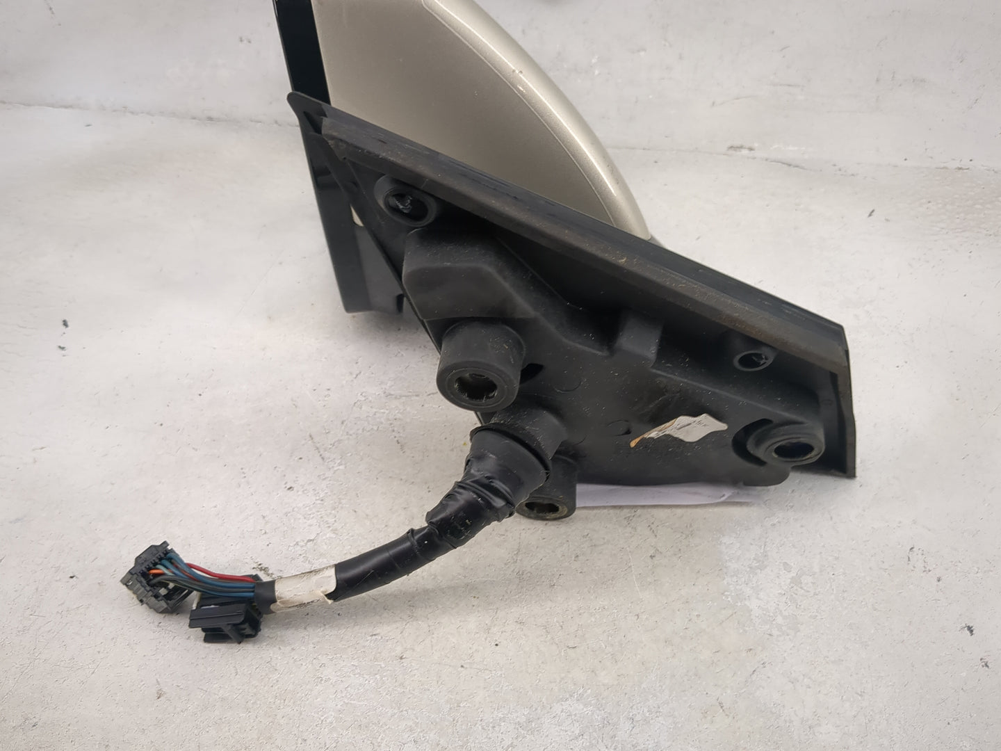 2013-2015 Cadillac Srx Driver Side View Mirror - Left Door Mirror OEM Used - Oemusedautoparts1.com