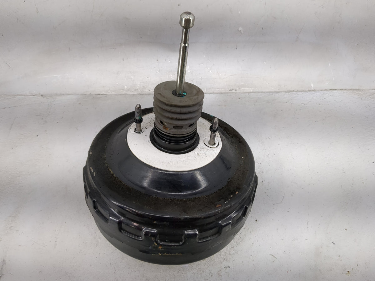 2013-2016 Cadillac Srx Power Brake Booster Oem 1500796 - Oemusedautoparts1.com