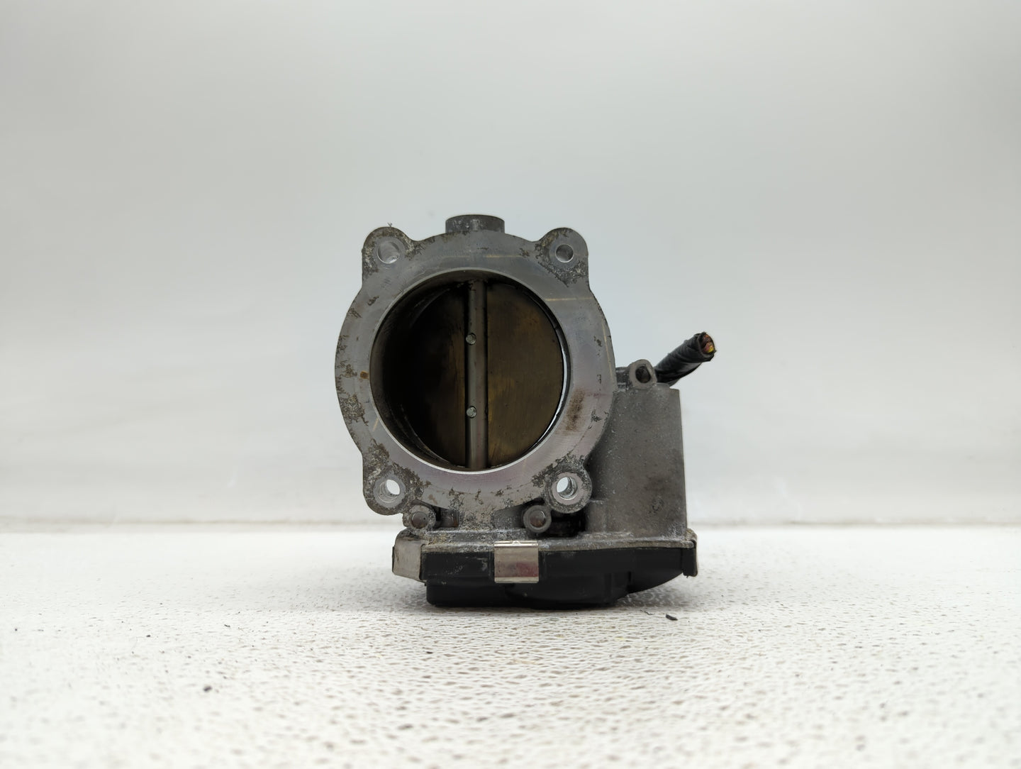 2012-2016 Cadillac Srx Throttle Body P/N:12632172BA 12670981AA Fits Fits 2012 2013 2014 2015 2016 2017 2018 2019 OEM Used Au