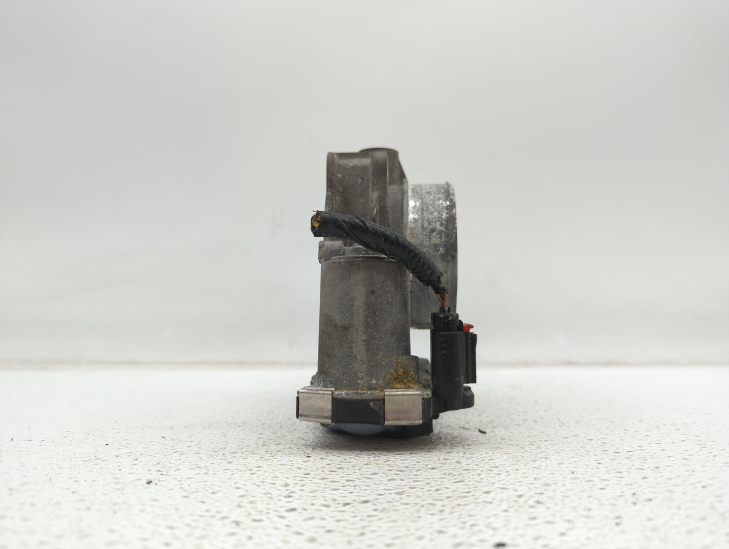 2012-2016 Cadillac Srx Throttle Body P/N:12632172BA 12670981AA Fits Fits 2012 2013 2014 2015 2016 2017 2018 2019 OEM Used Au