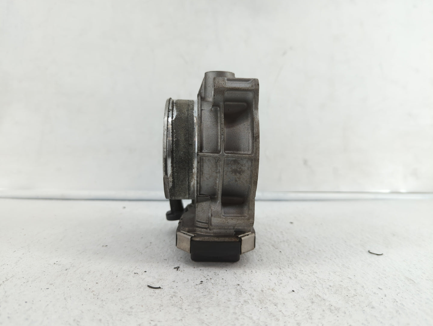 2012-2016 Cadillac Srx Throttle Body P/N:12632172BA Fits Fits 2012 2013 2014 2015 2016 2017 2018 2019 OEM Used Auto Parts - 