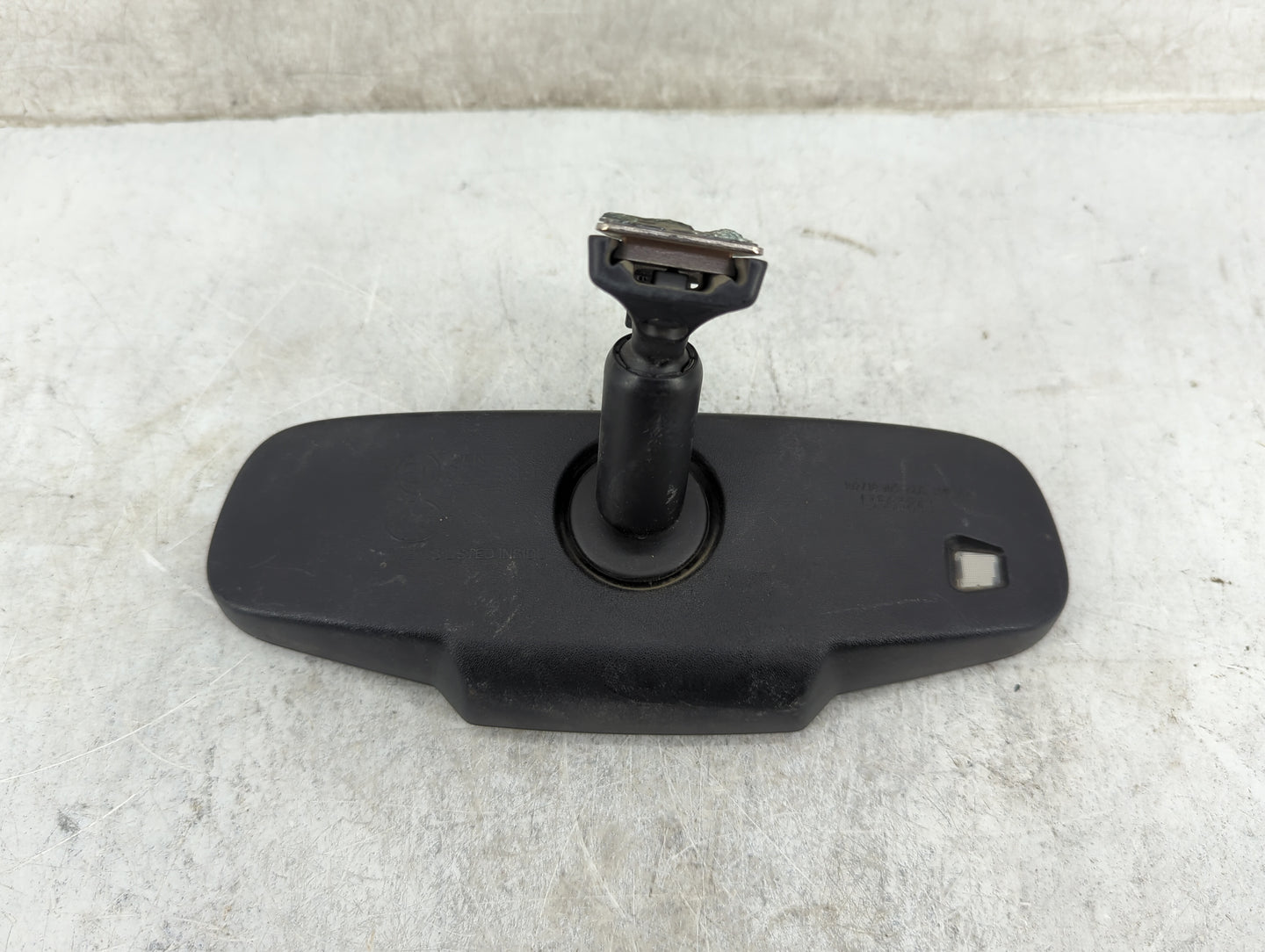 2010-2016 Cadillac Srx Interior Rear View Mirror Replacement OEM P/N:I100011 E11026539 Fits OEM Used Auto Parts - Oemusedaut