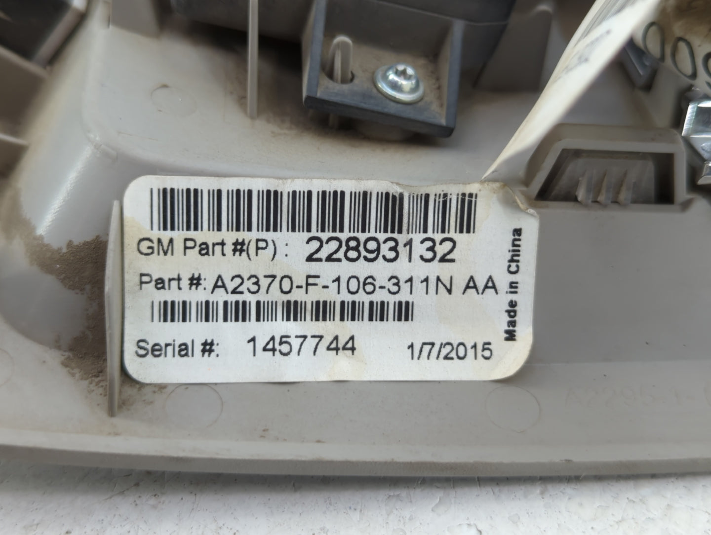 2015 Cadillac Srx Overhead Roof Console - Oemusedautoparts1.com