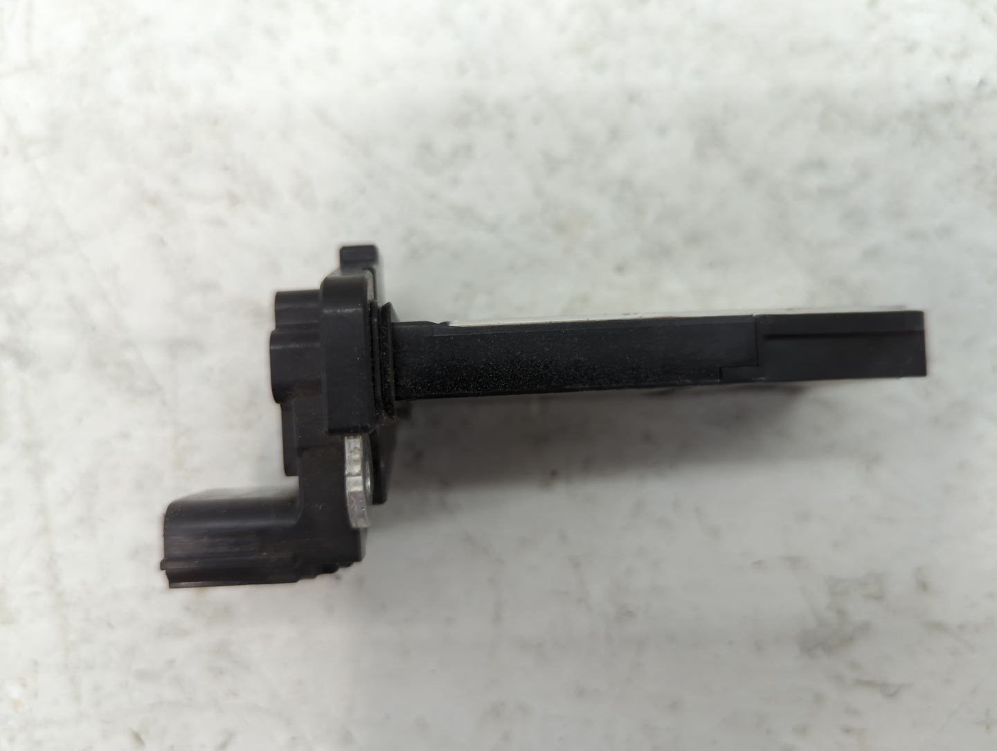 2012-2016 Cadillac Srx Mass Air Flow Meter Maf - Oemusedautoparts1.com