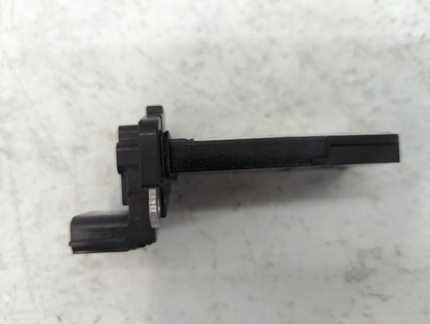2012-2016 Cadillac Srx Mass Air Flow Meter Maf - Oemusedautoparts1.com