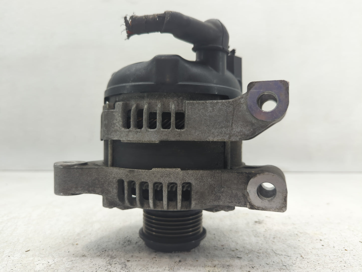 2013-2016 Cadillac Srx Alternator Replacement Generator Charging Assembly Engine OEM P/N:H04211-8161 22988006 Fits OEM Used 