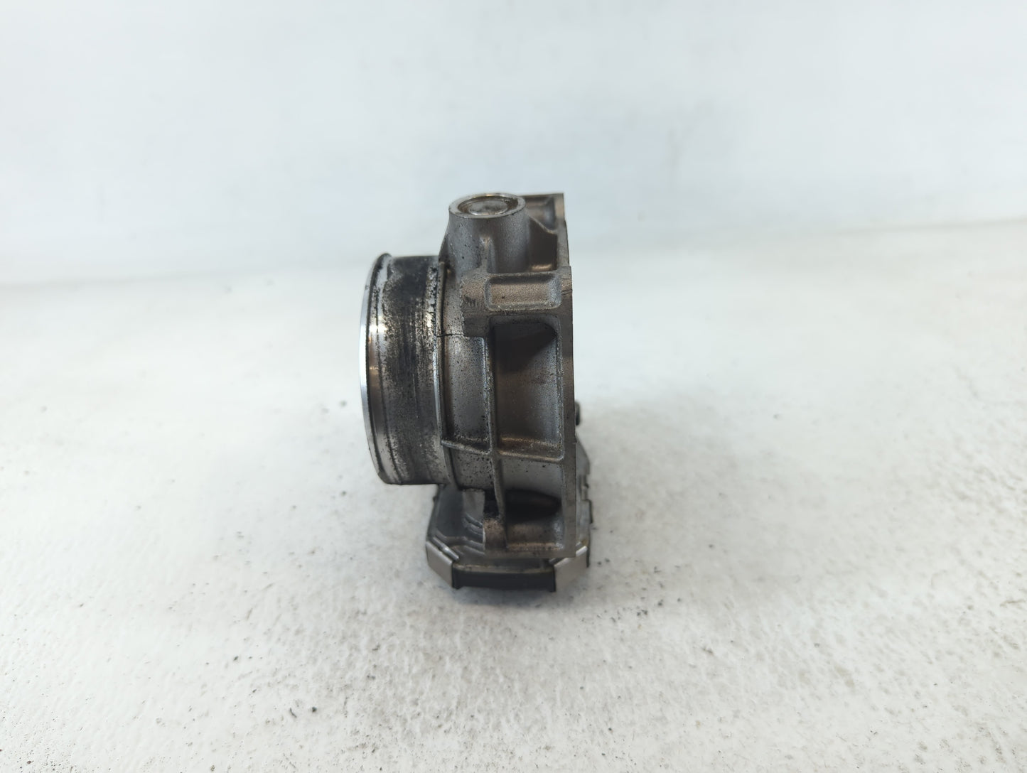 2012-2016 Cadillac Srx Throttle Body P/N:2172BA0861 Fits Fits 2012 2013 2014 2015 2016 2017 2018 2019 2020 2021 2022 OEM Use