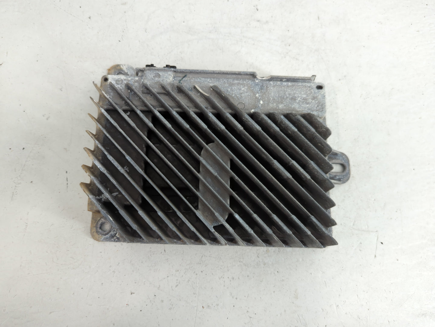 2015-2016 Cadillac Xts Radio AM FM Cd Player Receiver Replacement P/N:23447962 Fits Fits 2015 2016 OEM Used Auto Parts - Oem