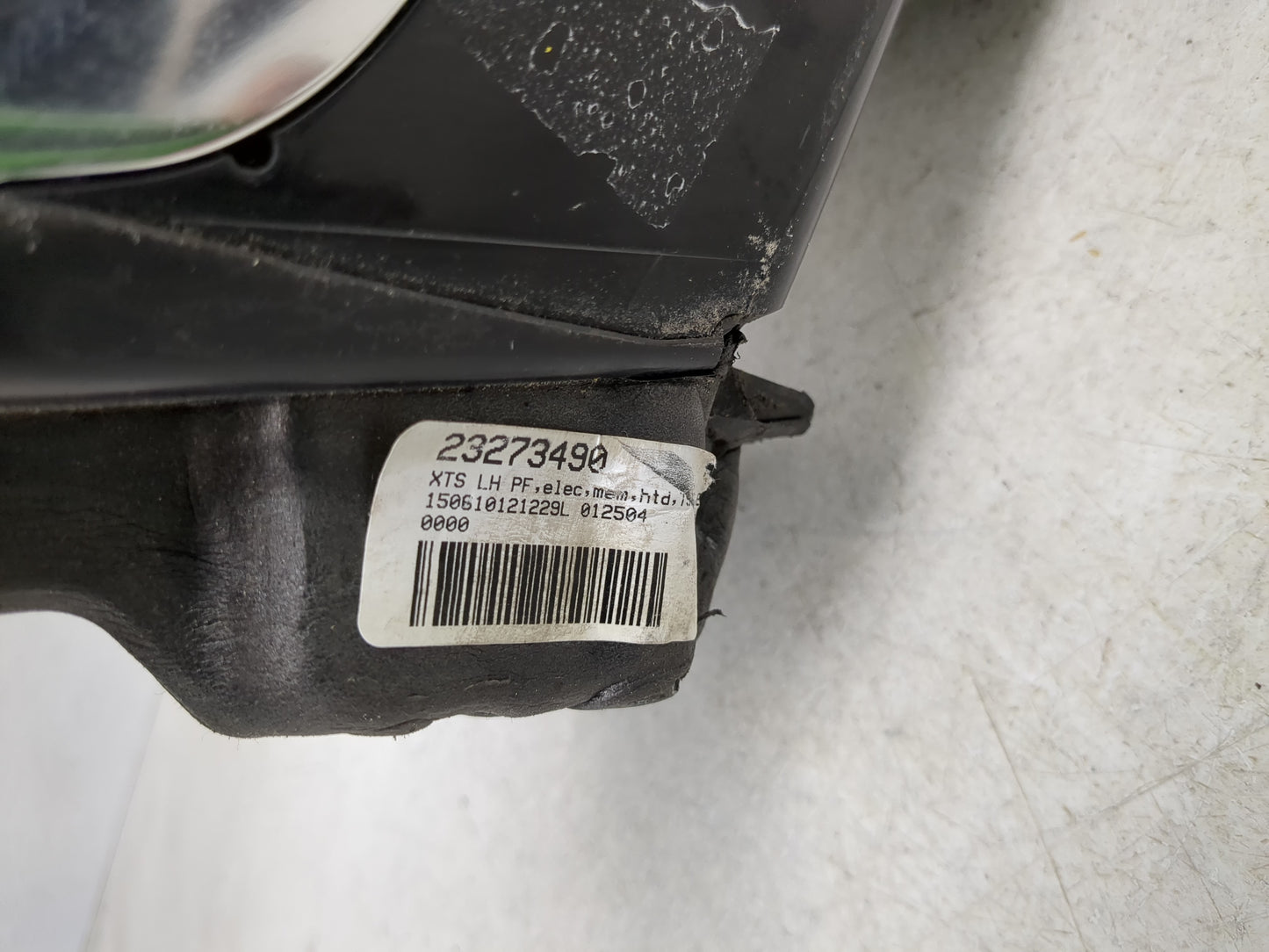 2013-2015 Cadillac Xts Driver Side View Mirror - Left Door Mirror OEM Used - Oemusedautoparts1.com