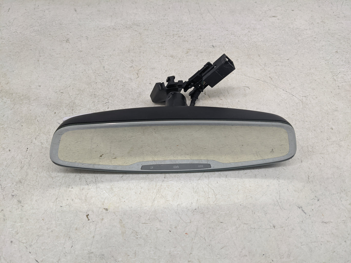 2015 Cadillac Xts Interior Rear View Mirror Replacement OEM P/N:14D103102AA 028006 Fits OEM Used Auto Parts - Oemusedautopar