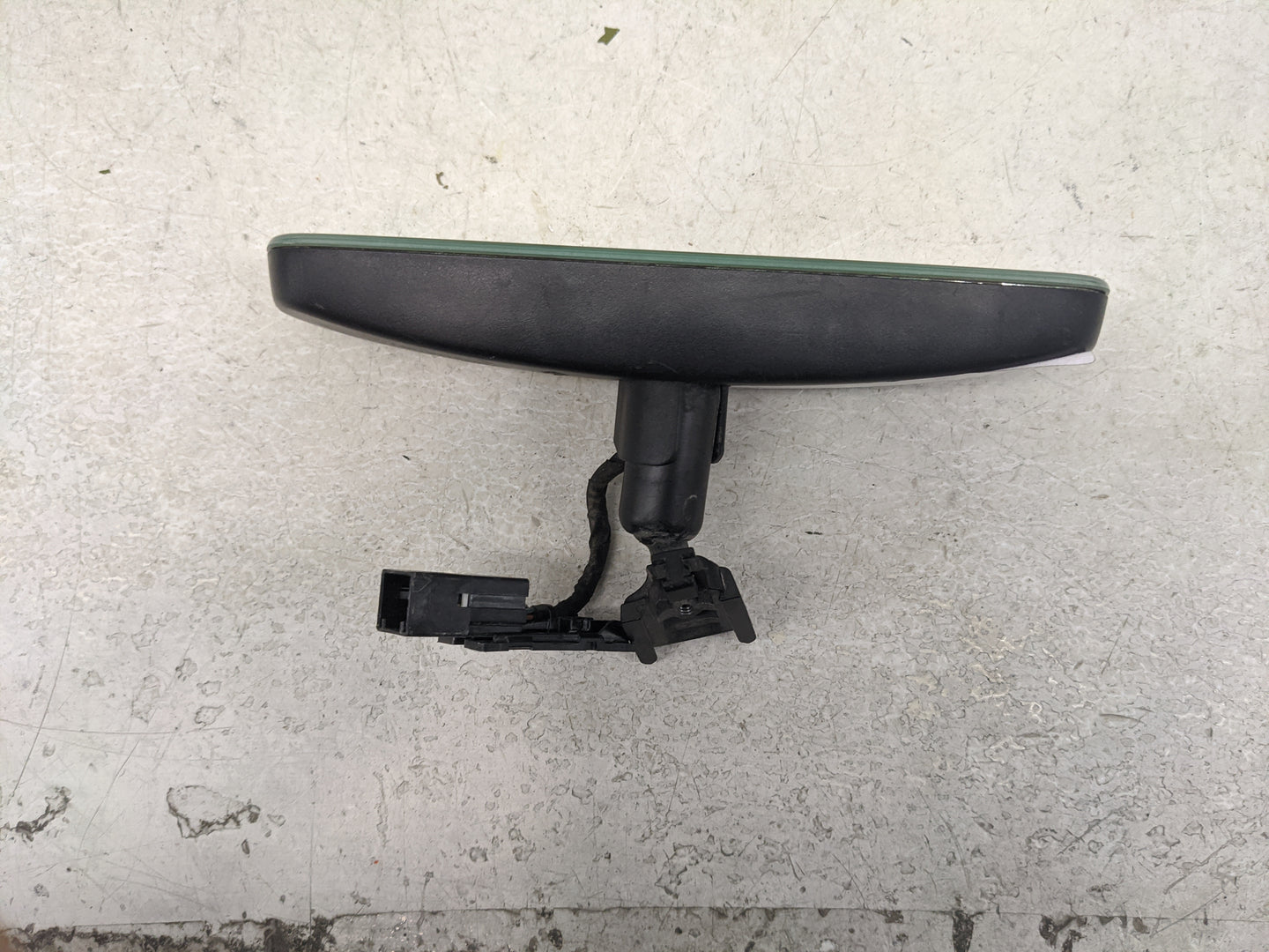 2015 Cadillac Xts Interior Rear View Mirror Replacement OEM P/N:14D103102AA 028006 Fits OEM Used Auto Parts - Oemusedautopar