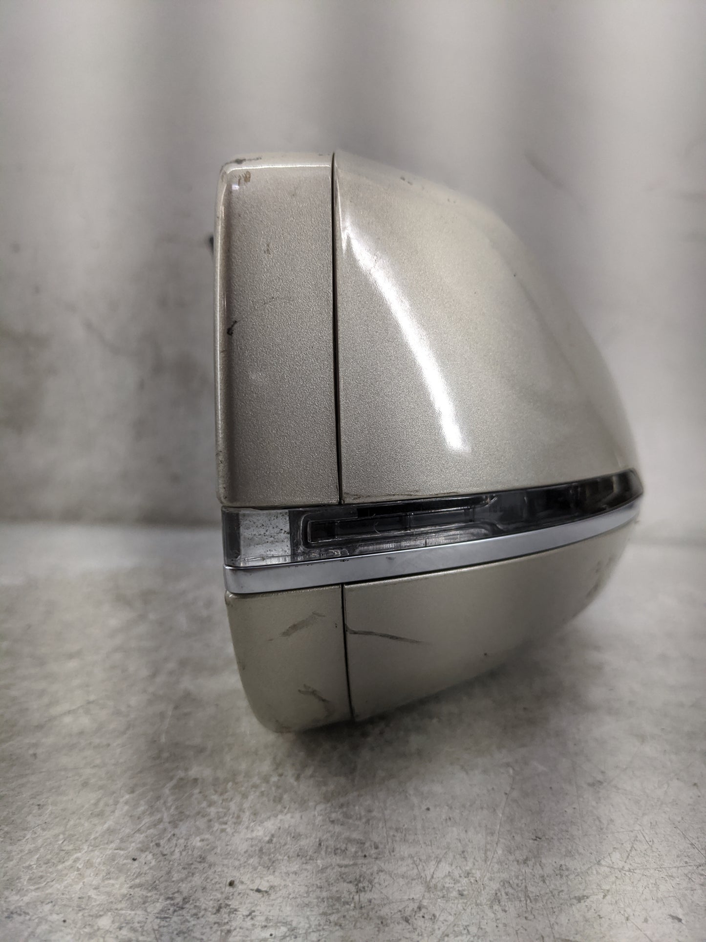 2015 Cadillac Xts Passenger Side View Mirror - Right Door Mirror OEM Used - Oemusedautoparts1.com