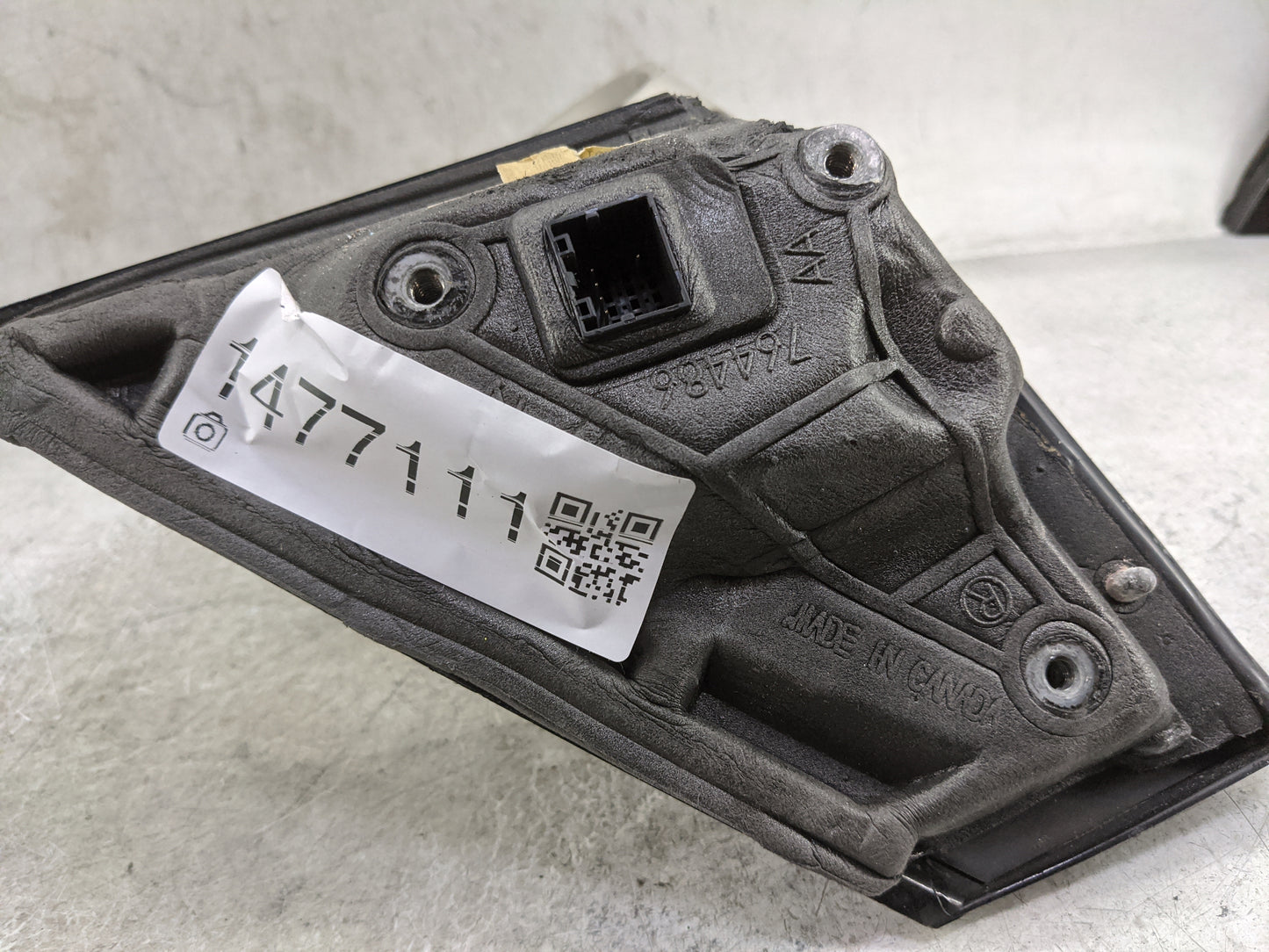 2015 Cadillac Xts Passenger Side View Mirror - Right Door Mirror OEM Used - Oemusedautoparts1.com