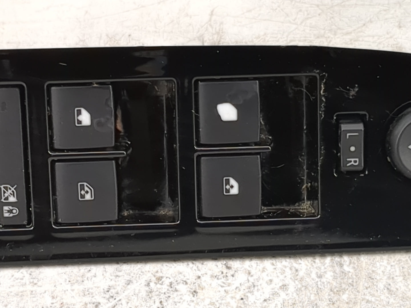 2015-2019 Cadillac Xts Master Power Window Switch Replacement Driver Side Left P/N:22993703 371036 Fits OEM Used Auto Parts 