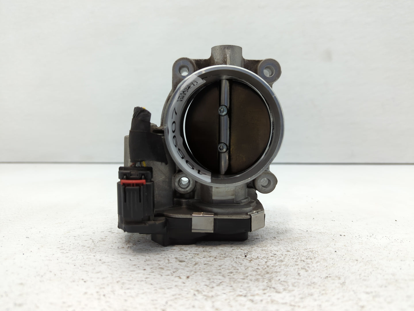 2013-2019 Cadillac Xts Throttle Body P/N:12632172BA Fits Fits 2012 2013 2014 2015 2016 2017 2018 2019 2020 2021 2022 OEM Use