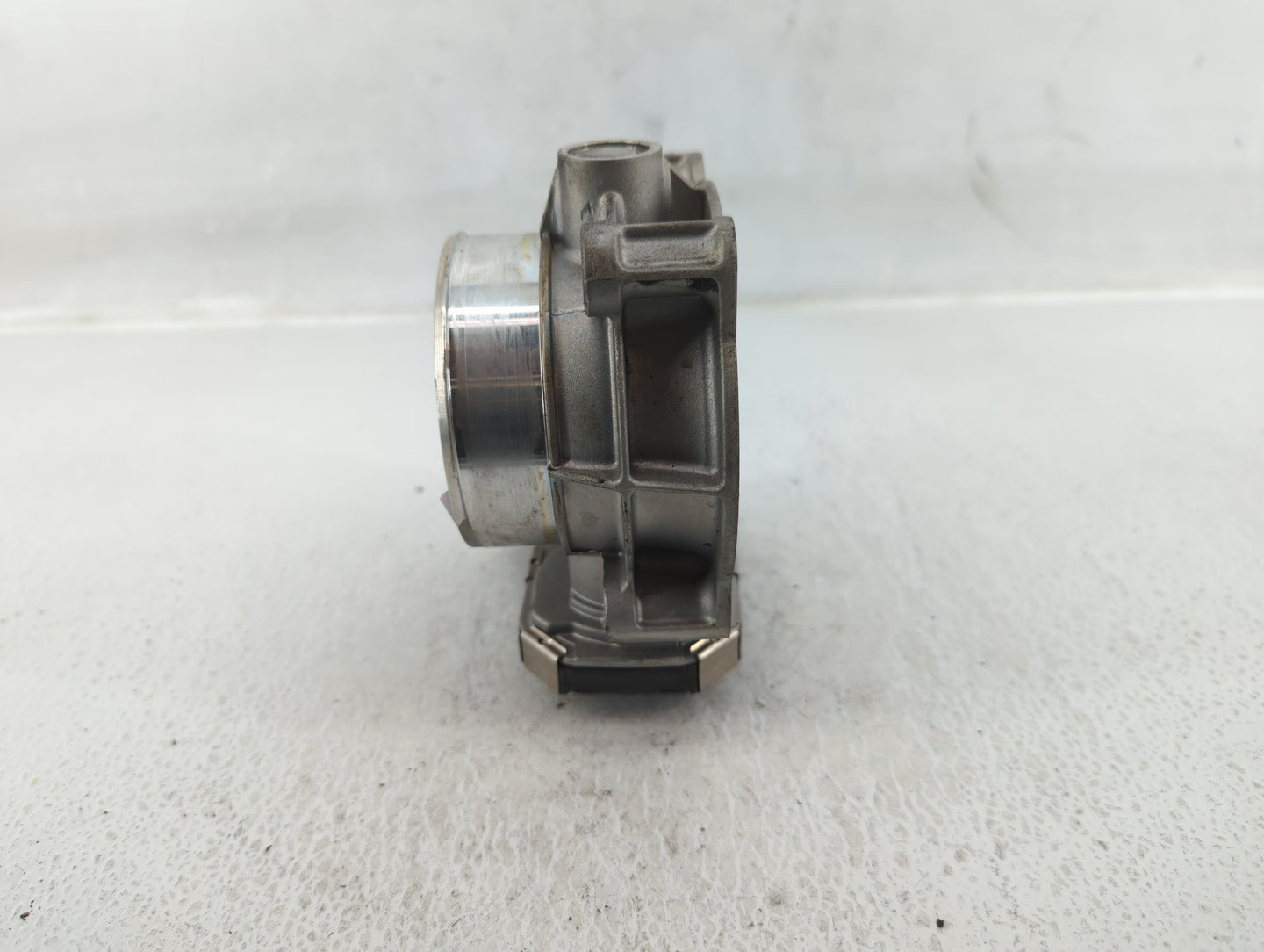 2013-2019 Cadillac Xts Throttle Body P/N:12632172BA Fits Fits 2012 2013 2014 2015 2016 2017 2018 2019 2020 2021 2022 OEM Use
