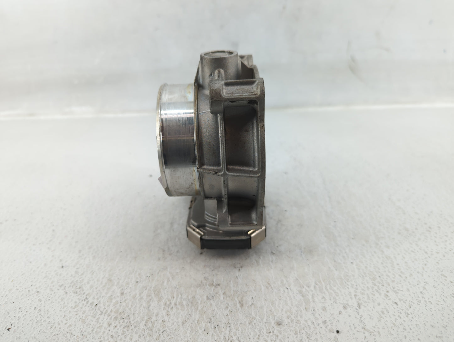 2013-2019 Cadillac Xts Throttle Body P/N:12632172BA Fits Fits 2012 2013 2014 2015 2016 2017 2018 2019 2020 2021 2022 OEM Use