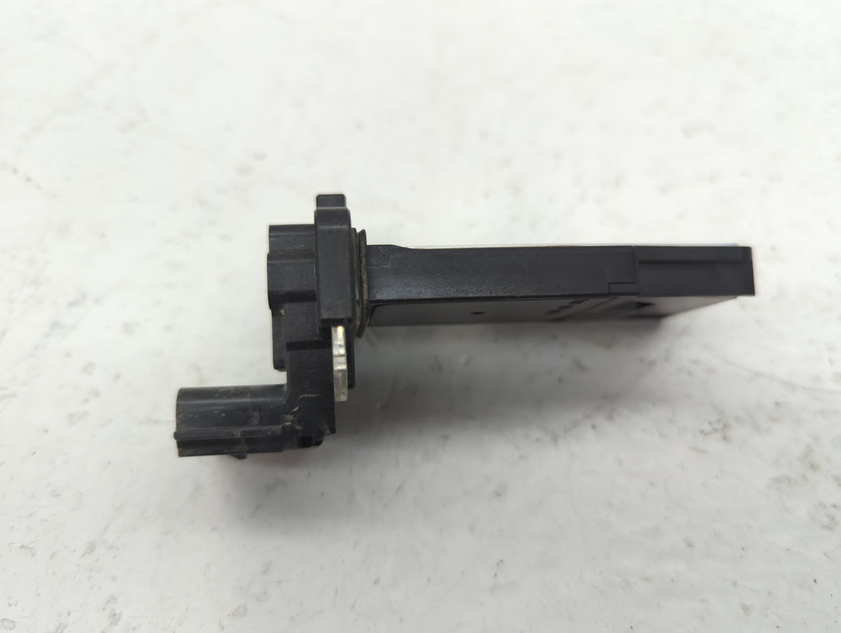 2013-2019 Cadillac Xts Mass Air Flow Meter Maf Sensor 586179 - Oemusedautoparts1.com