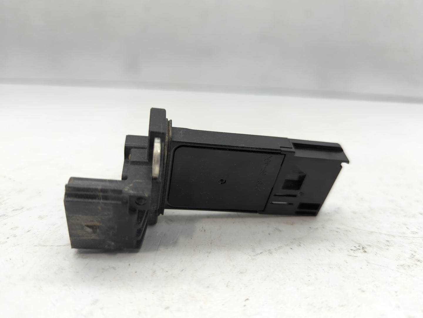 2013-2019 Cadillac Xts Mass Air Flow Meter Maf - Oemusedautoparts1.com
