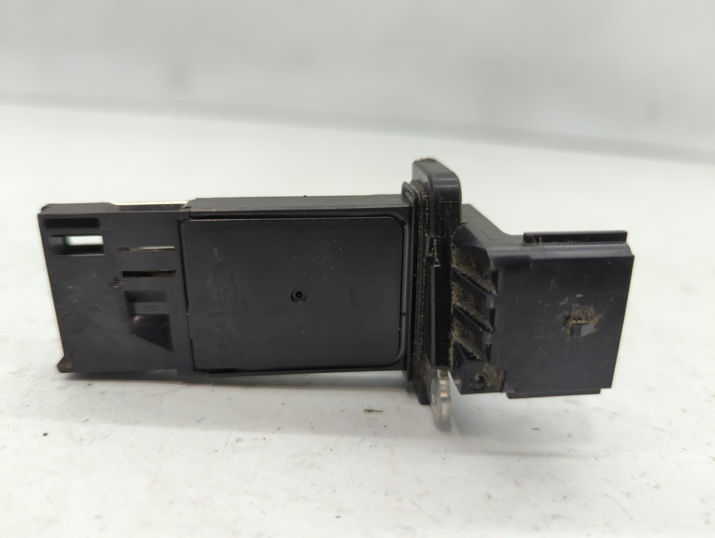 2013-2019 Cadillac Xts Mass Air Flow Meter Maf - Oemusedautoparts1.com