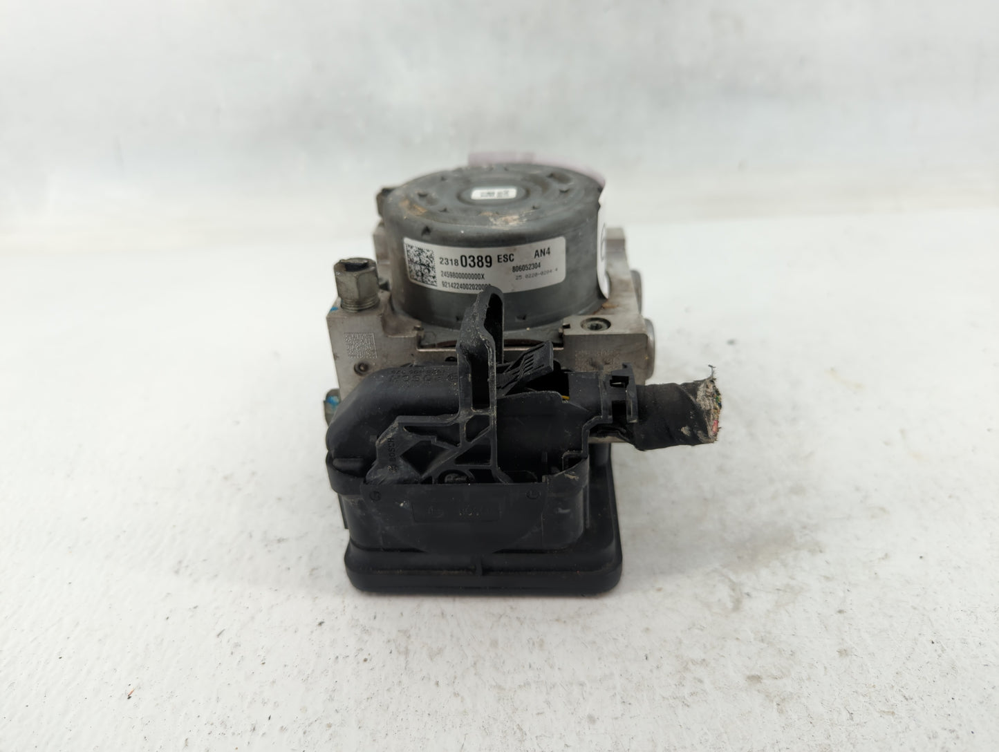 2015 Cadillac Xts ABS Pump Control Module Replacement P/N:23180389 Fits OEM Used Auto Parts - Oemusedautoparts1.com