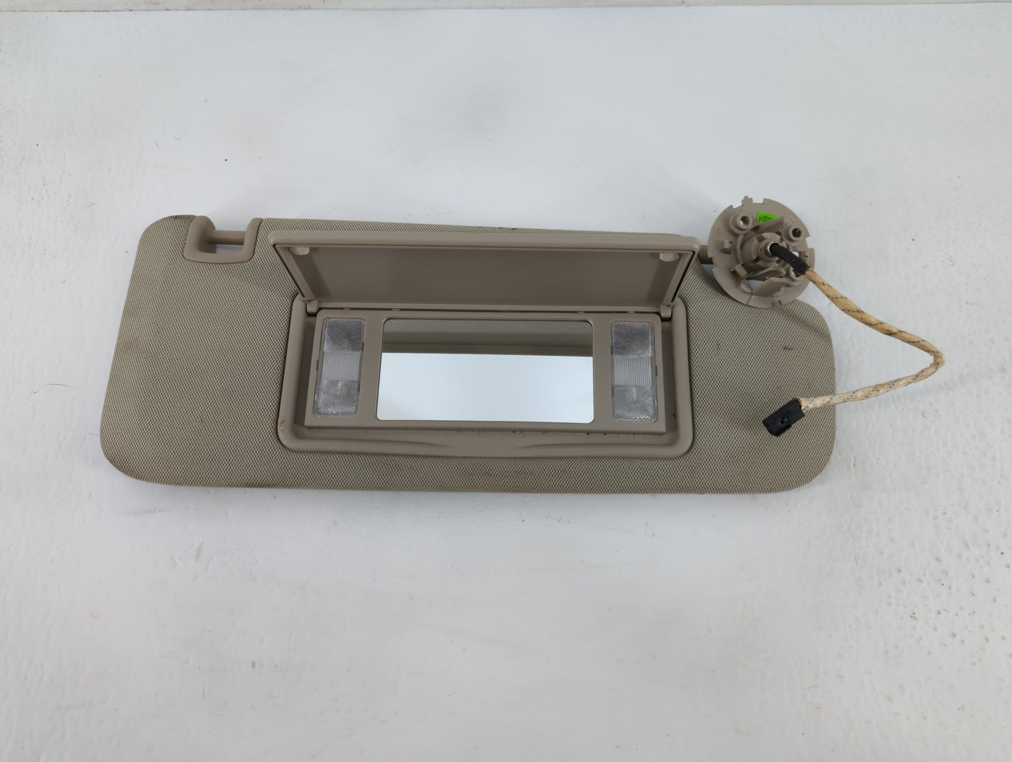 2013-2017 Cadillac Xts Sun Visor Shade Replacement Passenger Right Mirror Fits Fits 2013 2014 2015 2016 2017 OEM Used Auto P